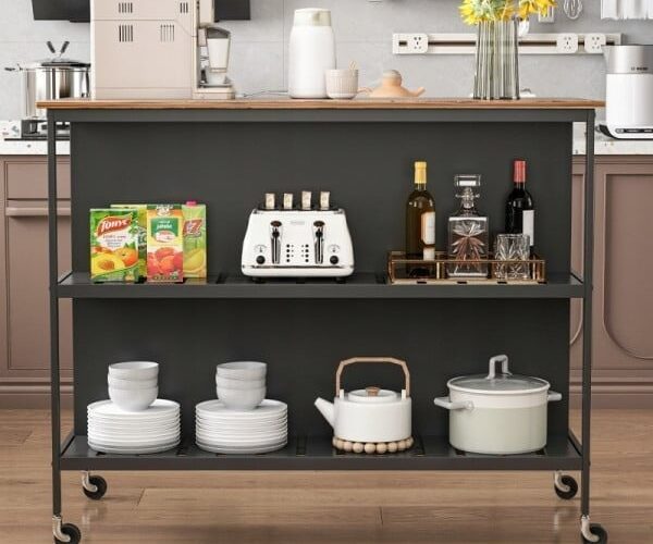 Przemyślana mobilna przestrzeń robocza w kuchni