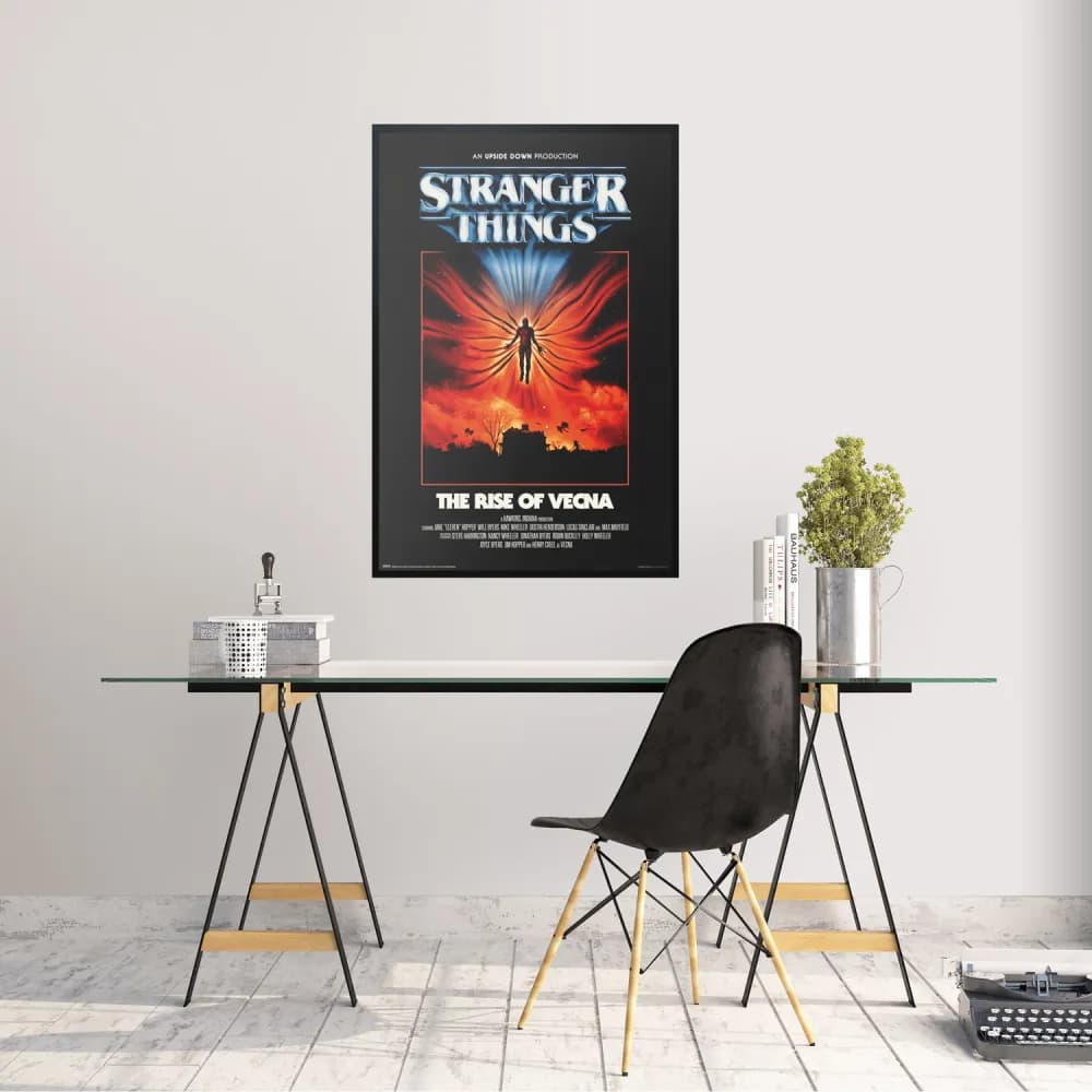 Plakat filmowy – nastrojowe oświetlenie, ekspresyjna typografia i odpowiednie obramowanie